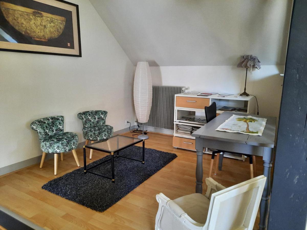 Grand Appartement Tout Confort Proche De Chambord Saint-Claude-de-Diray Exterior foto